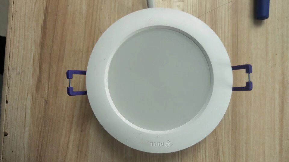 公牛筒灯led家用照明开孔7.5cm嵌入式装修天花灯射灯过道走廊灯