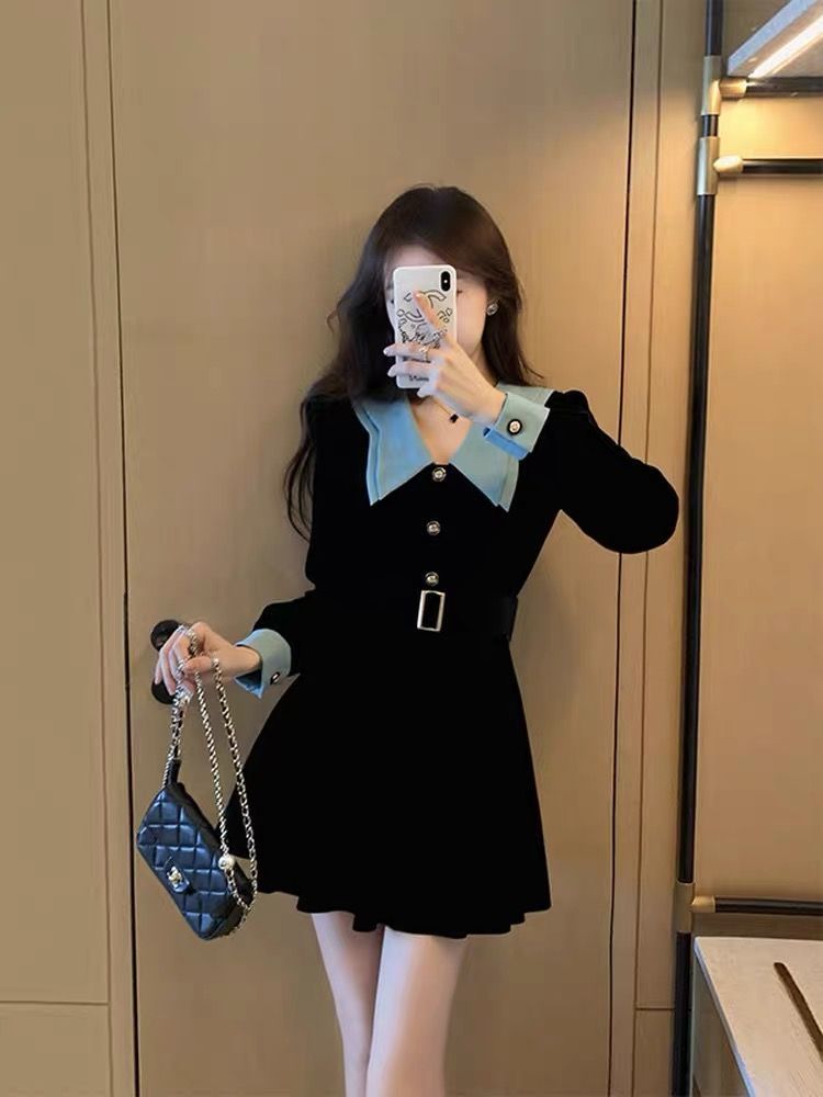 2025新款秋季法式娃娃领通勤爆款轻奢气质短裙黑色小香风连衣裙
