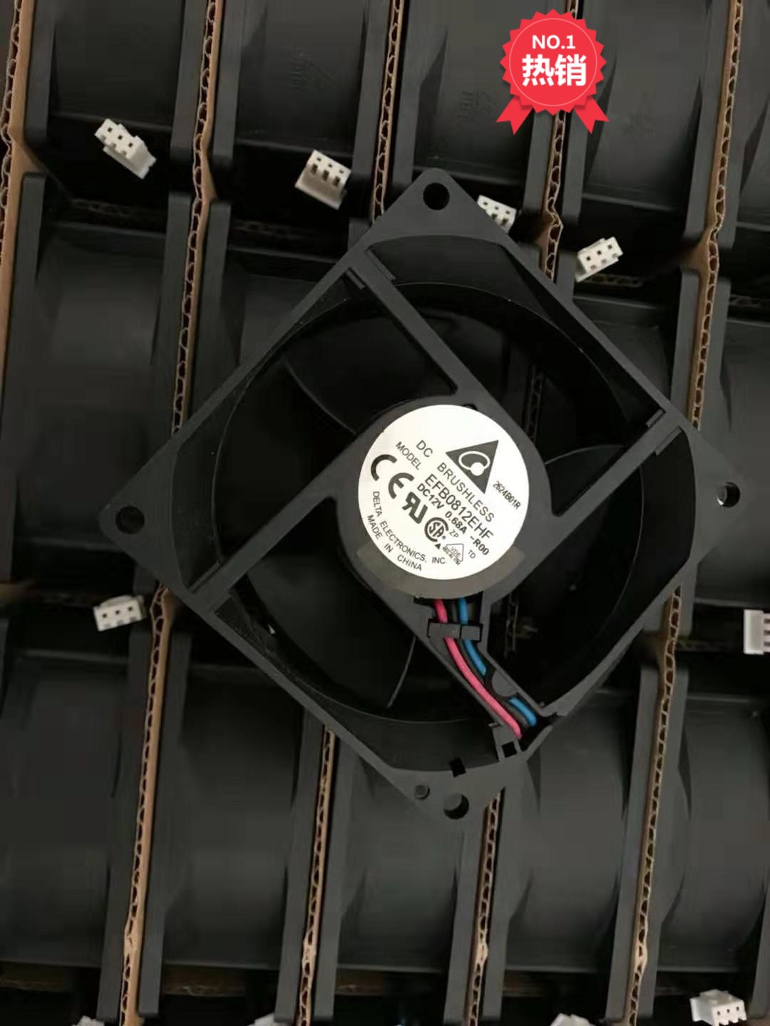 台达 8cm 8032 EFB0812EHF DC12V 0.68A服务器散热风扇80*80*32MM