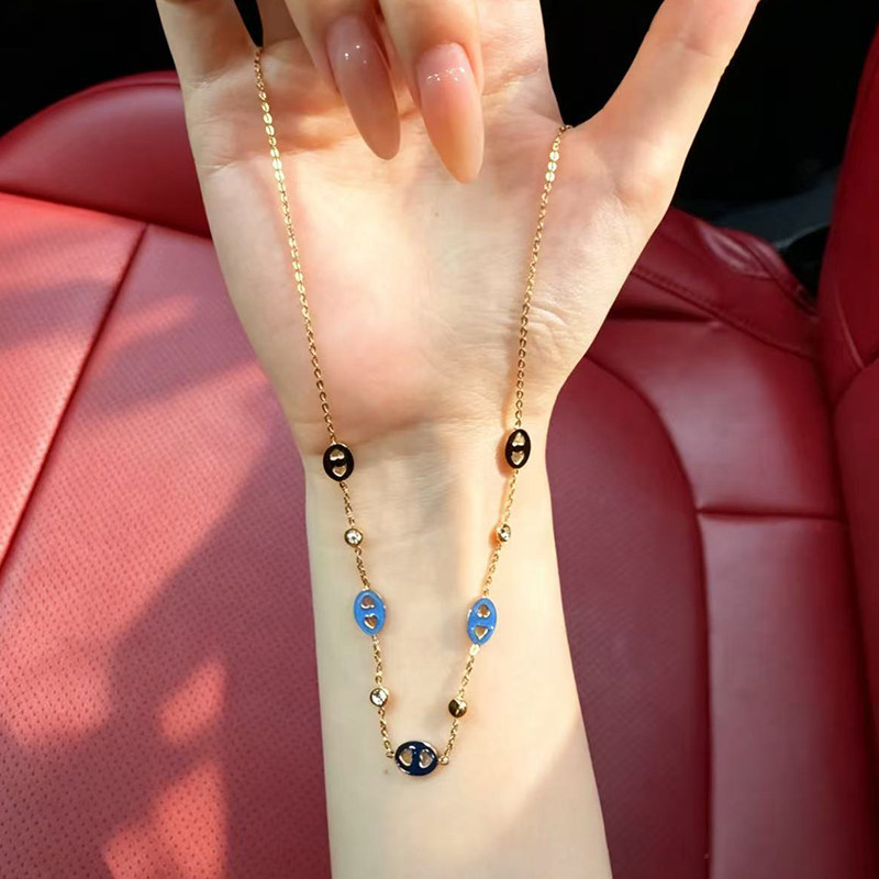 钛钢 高级百搭小众轻奢感蓝色猪鼻子项链女精致锁骨链不褪色