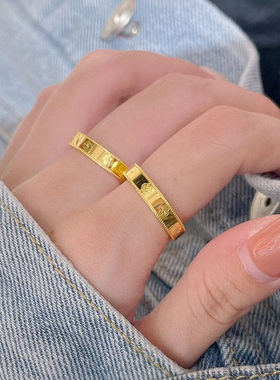 铜合金戒指 轻奢花朵戒指女高级感气质食指环闭口素圈简约手饰品