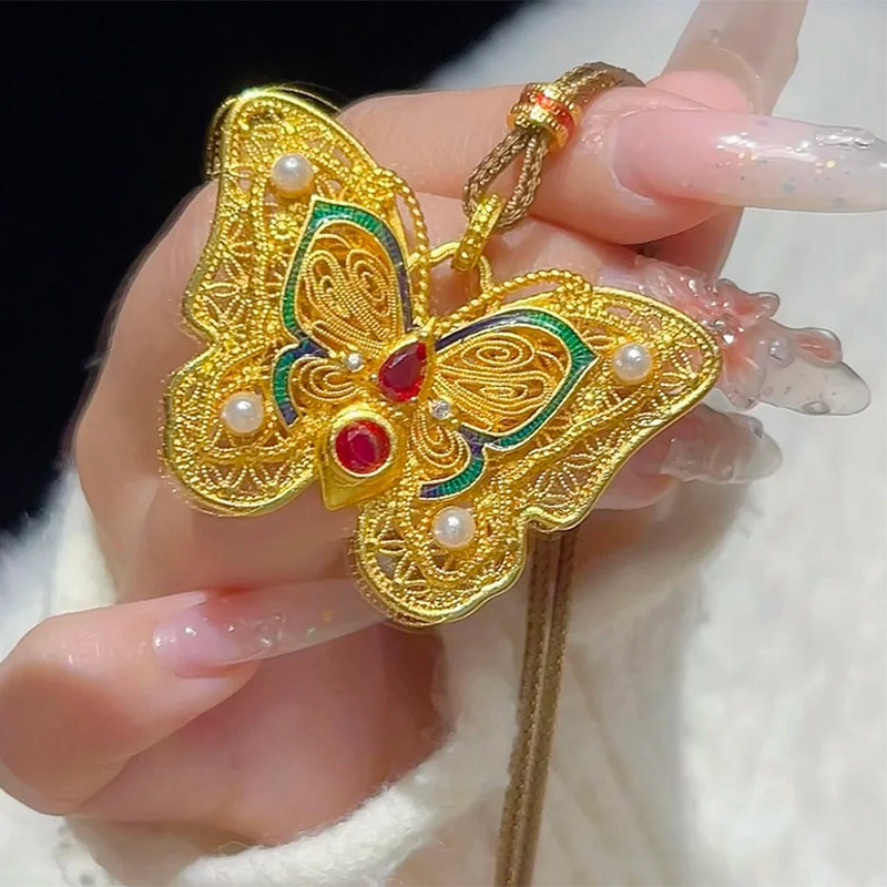 铜合金 新中式国潮风花丝镂空蝴蝶项链女长款衣服挂坠饰品