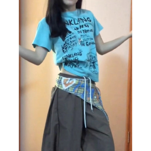 大码美式手绘字母印花短袖T恤女