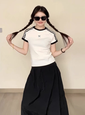 大码胖mm三条杠正肩白色短袖t恤女夏季新款修身显瘦短款小上衣潮
