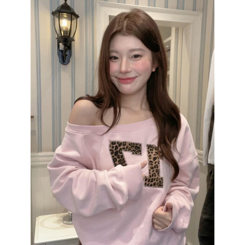 大码美式复古粉色斜露肩长袖卫衣