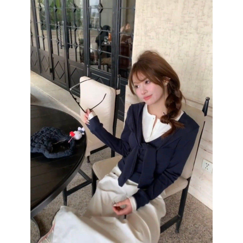 大码胖mm韩系撞色假两件披肩长袖t恤女秋冬设计感修身小清新上衣,女装/女士精品,大码内搭,淘宝优惠券,粉丝福利购,淘宝优惠卷