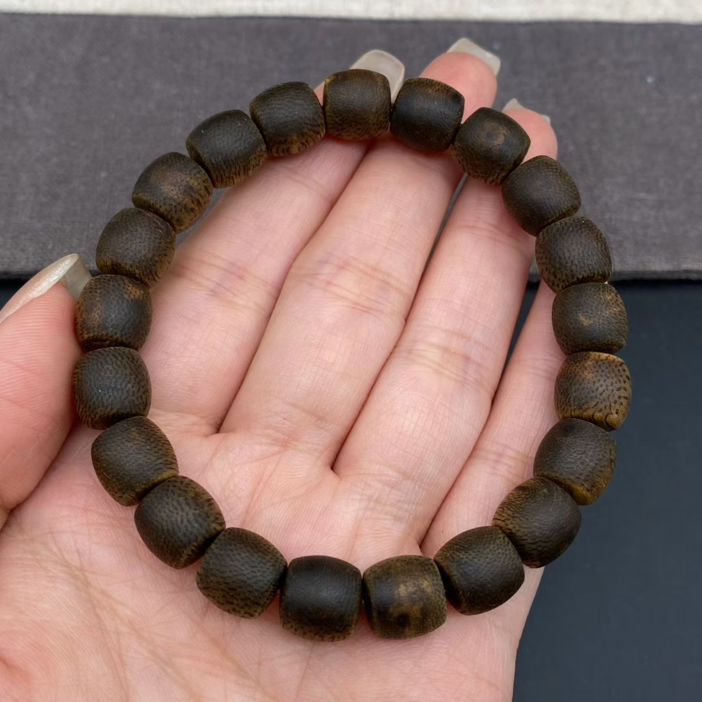 天然沉香沉水级奇楠桶珠手串老料芽庄白奇楠棋楠男女单圈文玩手链