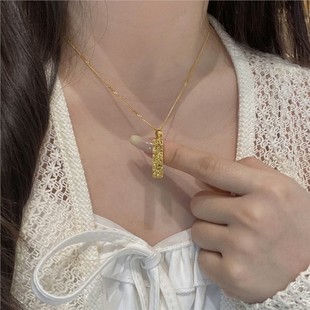 爆闪锤纹碎碎冰暴富小金砖四方来财金条吊坠女招财旺财运聚财项链