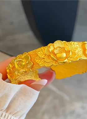 新中式国潮沙金立体錾刻牡丹手镯