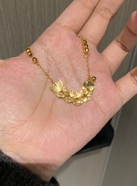 小众金色招财锦鲤五帝钱锁骨链