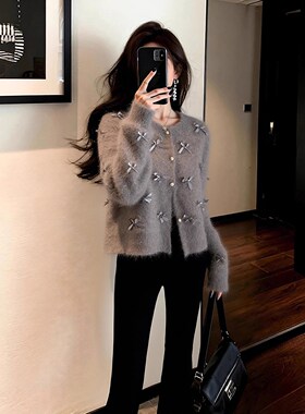 极繁主义灰色针织衫女长袖圆领花朵装饰冬毛衣开衫通勤高知格雷系