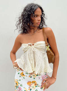 short sexy strapless woman shoulder blouse 抹胸背心女 word