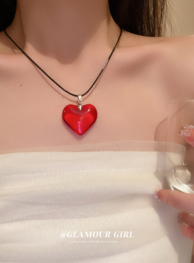 红色玻璃爱心吊坠项链个性简约新款锁骨链颈链时尚百搭项饰女