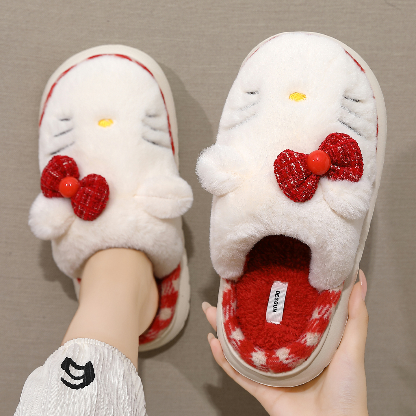 HelloKitty棉拖鞋女款保暖月子鞋