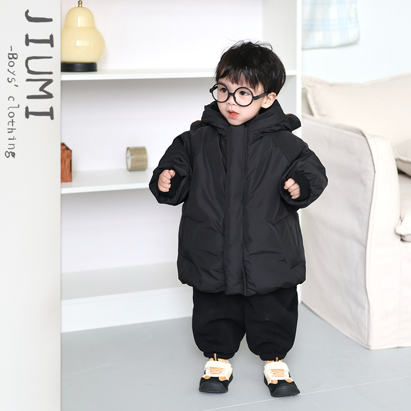 儿童连帽羽绒服套装宝宝加厚拼色一体绒运动裤男童休闲毛衣三件套