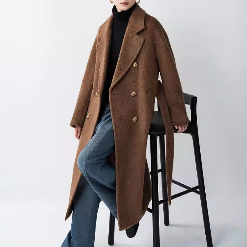 M经典101801轻奢质感羊驼绒女士大衣加长款双排扣有内衬毛呢外套