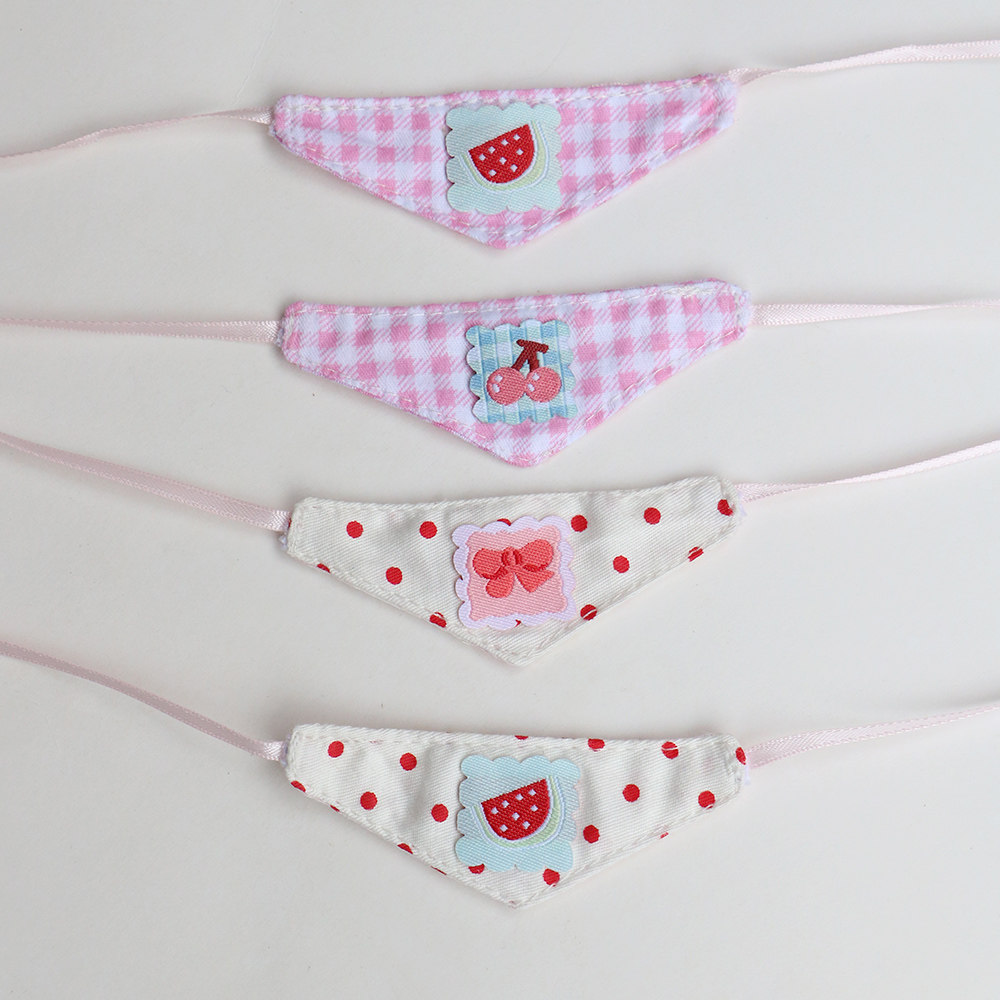 2025新款玩偶口水巾10cm玩偶围兜娃衣娃娃三角巾自嘲熊装扮 包邮,模玩/动漫/周边/娃圈三坑/桌游,棉花娃娃/毛绒玩具娃衣,淘宝优惠券,粉丝福利购,淘宝优惠卷