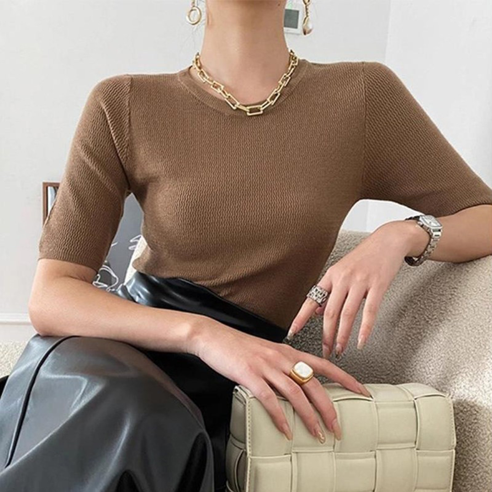 高级感中袖针织衫女春秋薄款修身洋气内搭打底衫显瘦五分袖上衣