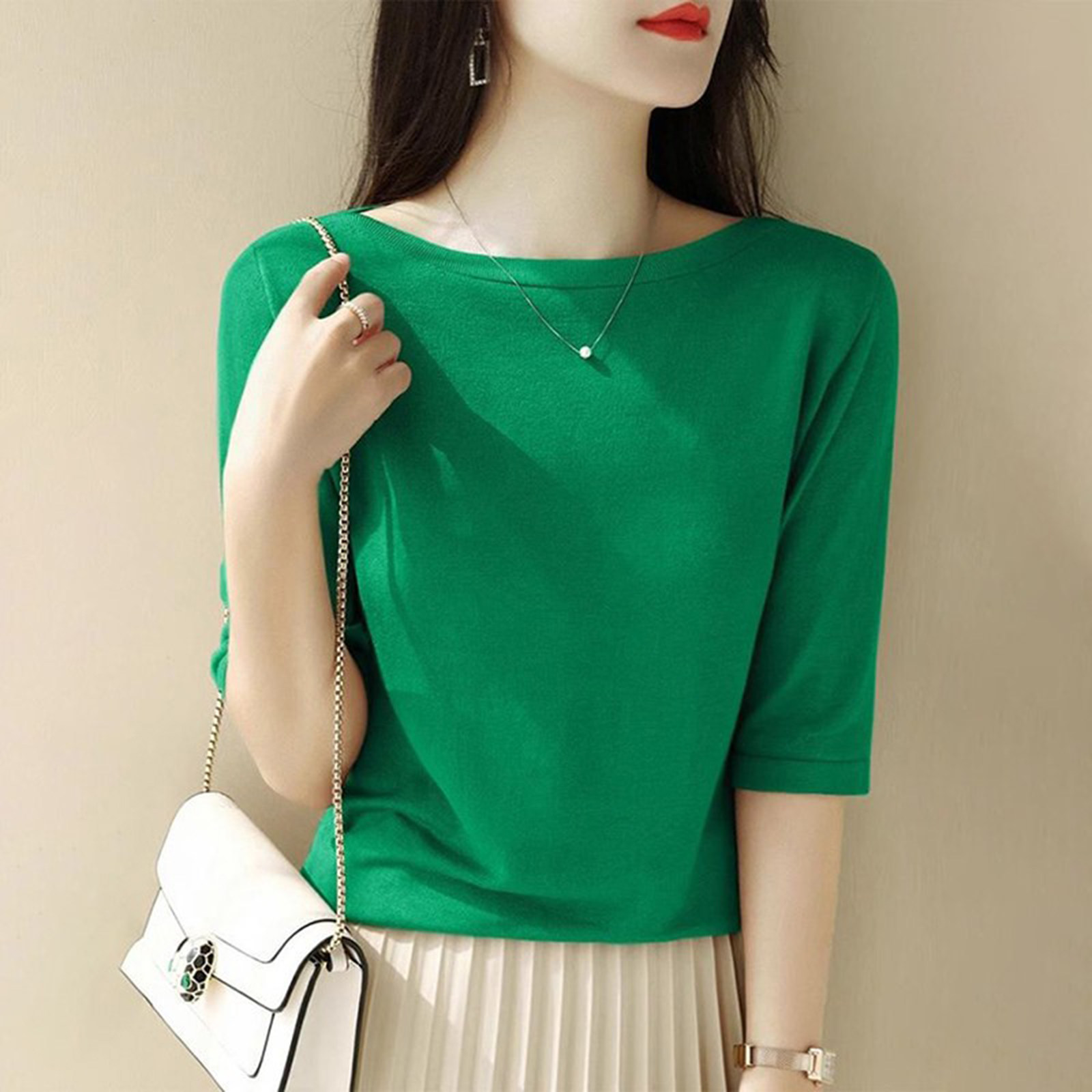 绿色中袖针织T恤女春秋新款内搭修身五分袖打底衫配半身裙的上衣