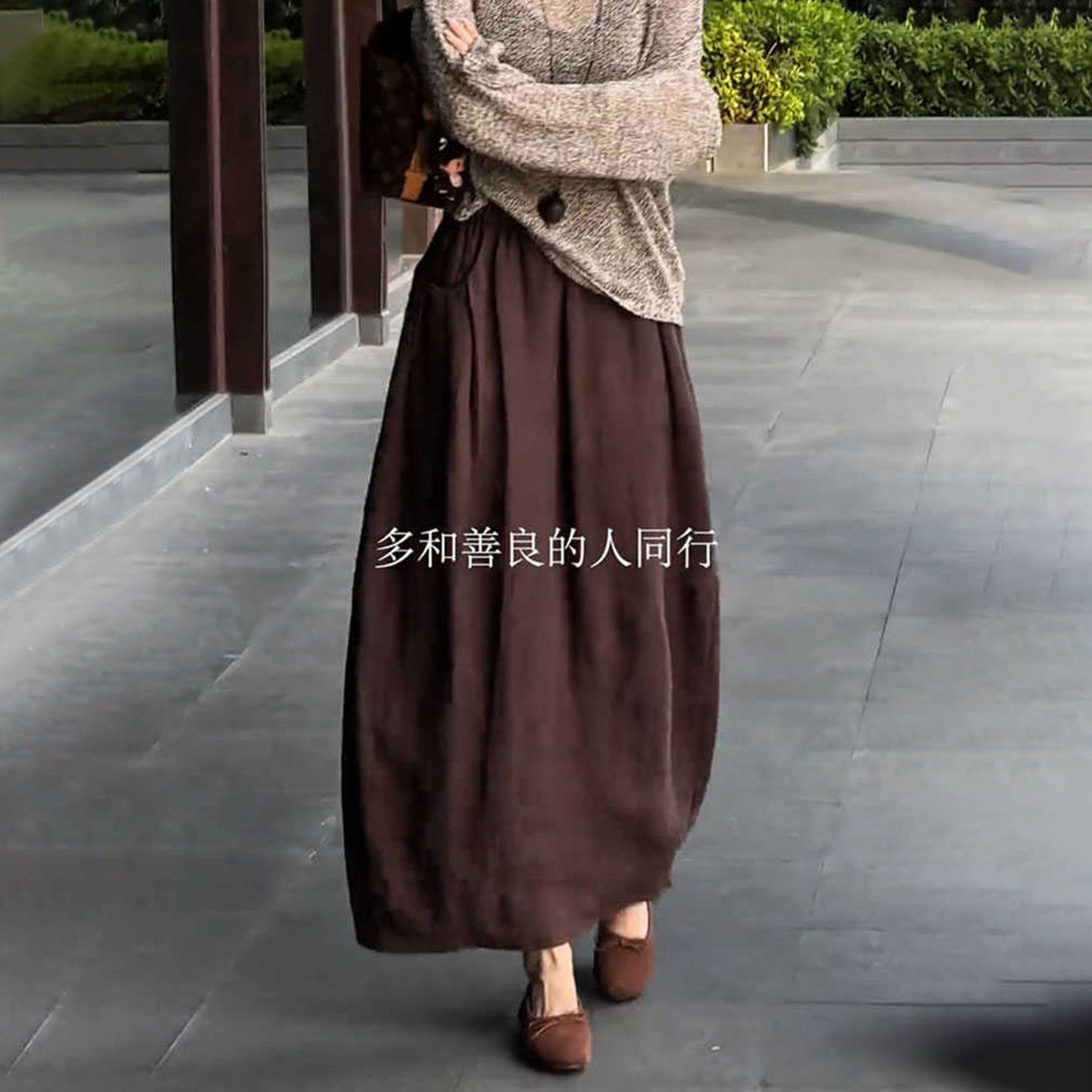 棕色高腰半身裙女士秋冬文艺复古花苞裙时尚休闲显瘦百搭A字长裙