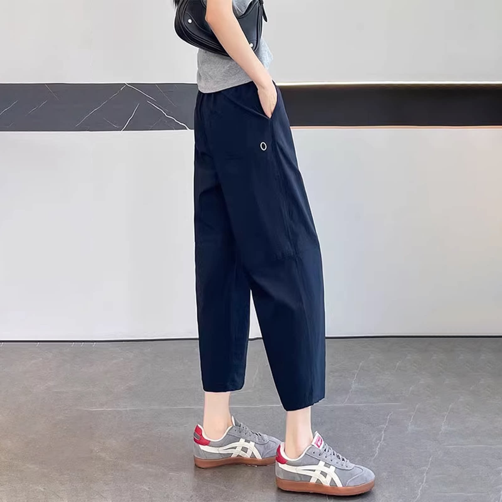 2025夏季冰丝速干哈伦裤女流行单品薄款小个子宽松萝卜慢跑运动裤