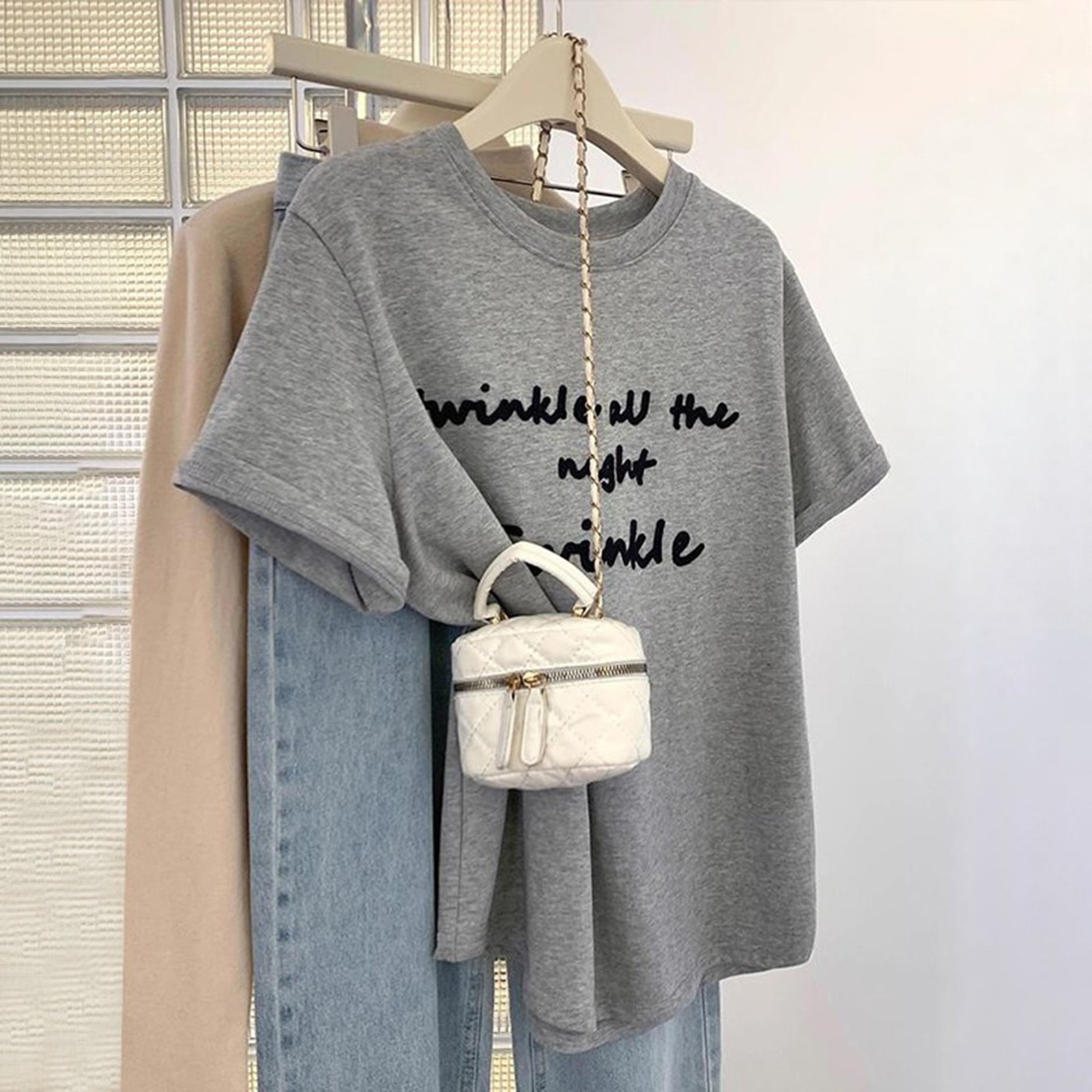 灰色纯棉正肩短袖T恤女夏季新款修身字母体恤显瘦百搭中长款上衣