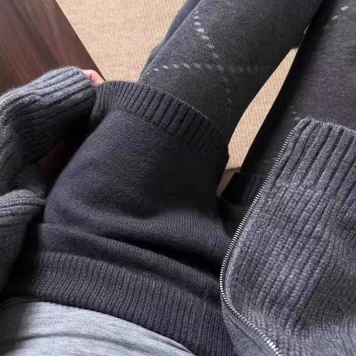 深灰色针织短裤高腰热裤