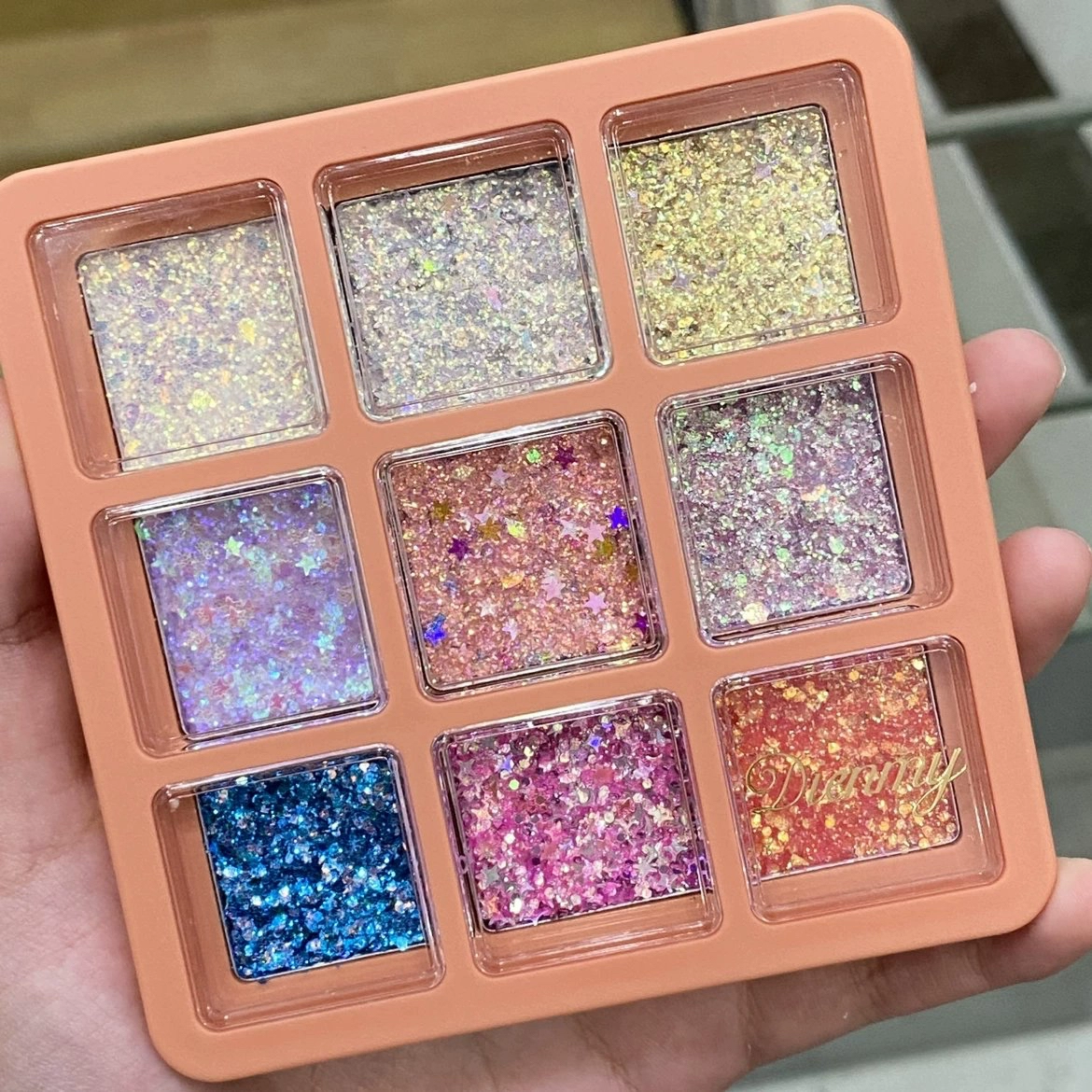 黛樱美9色亮片啫喱金葱眼影免胶水舞台妆演出闪粉亮晶晶星星月亮,彩妆/香水/美妆工具,眼影,淘宝优惠券,粉丝福利购,淘宝优惠卷