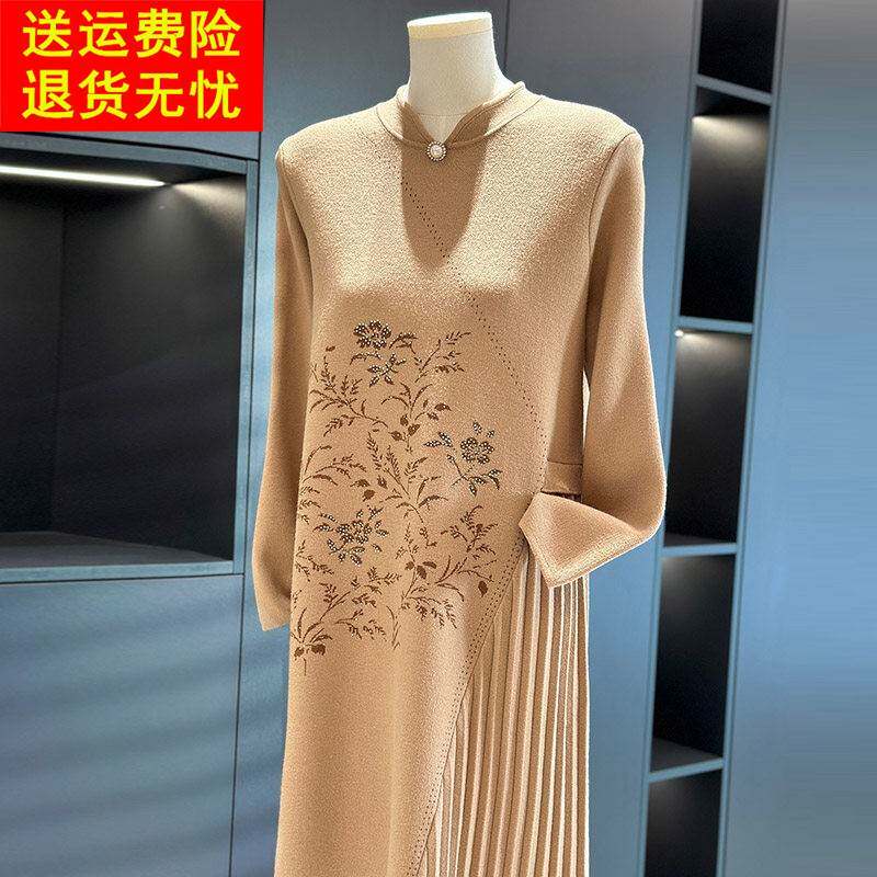 国风旗袍领妈妈装针织连衣裙女冬装新款高端中老年中长款毛衣裙子