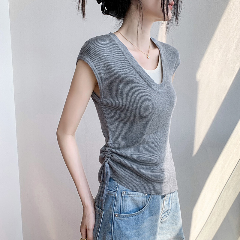 歌倍尚坎肩假两件背心女无袖上衣