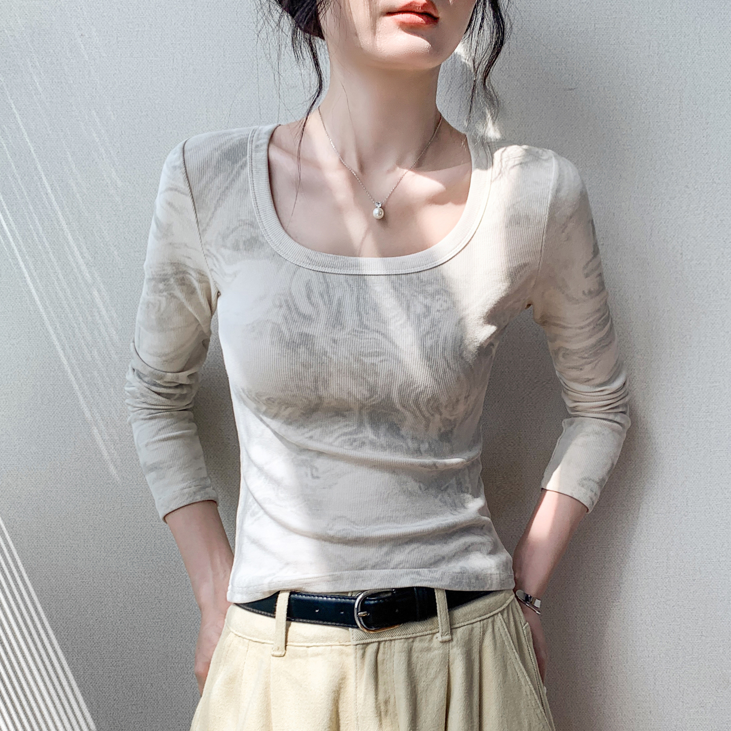 修身扎染方领正肩长袖T恤女