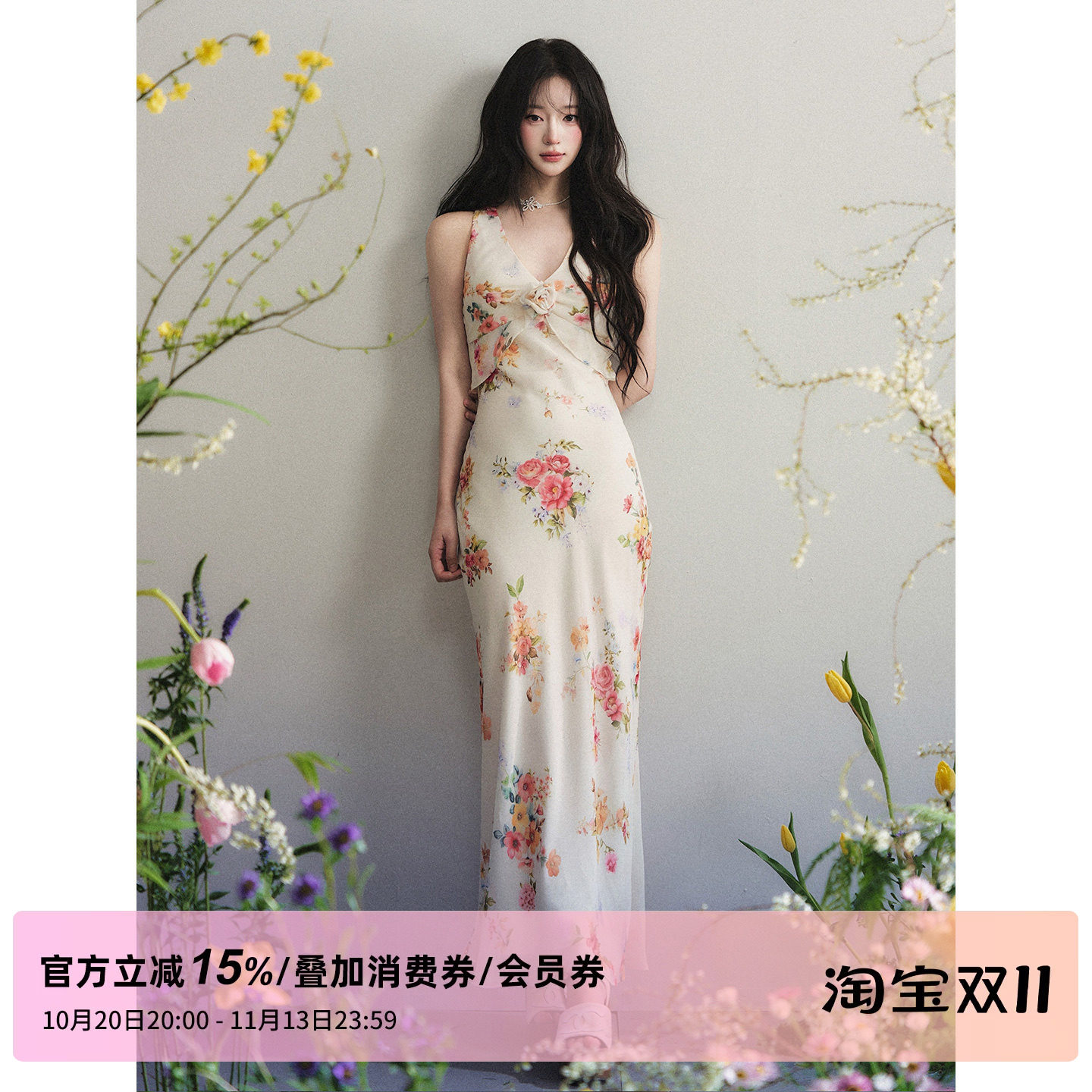 1P STUDIO 雪纺印花V领无袖连衣裙女秋装立体花朵收腰长款背心裙