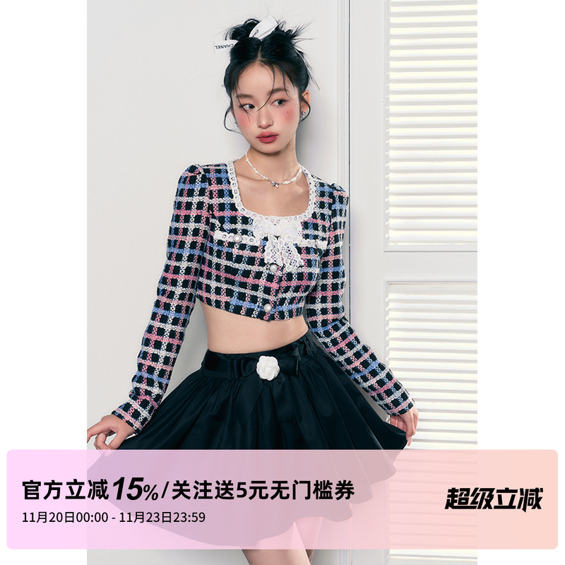 小香风套装方领蝴蝶结