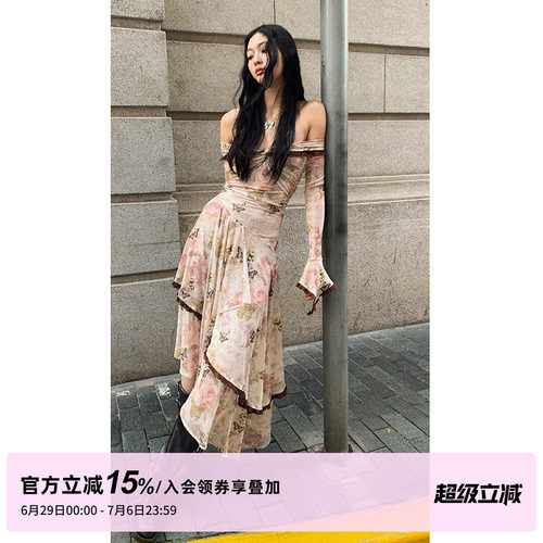 1PSTUDIO玫瑰蝴蝶印花连衣裙