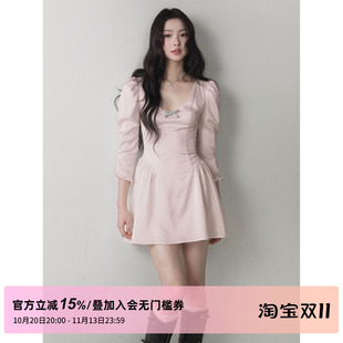 1PSTUDIO 光泽感缎面七分袖U领连衣裙女秋蝴蝶结A字伞裙收腰短裙