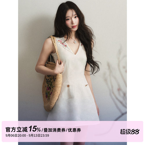 1P STUDIO 白色纯棉绣花海军v领连衣裙女秋装修身收腰A字无袖短裙