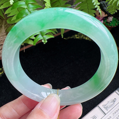 58圈口缅甸天然A货老坑种玉镯平洲翡翠手镯精选编号048D0321E