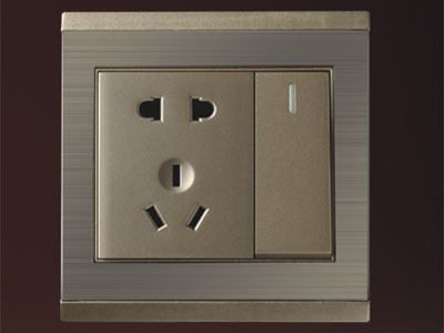 Boade邦的正品带双控开关二三级插座X5纯平钢板拉丝系列.10A.250V
