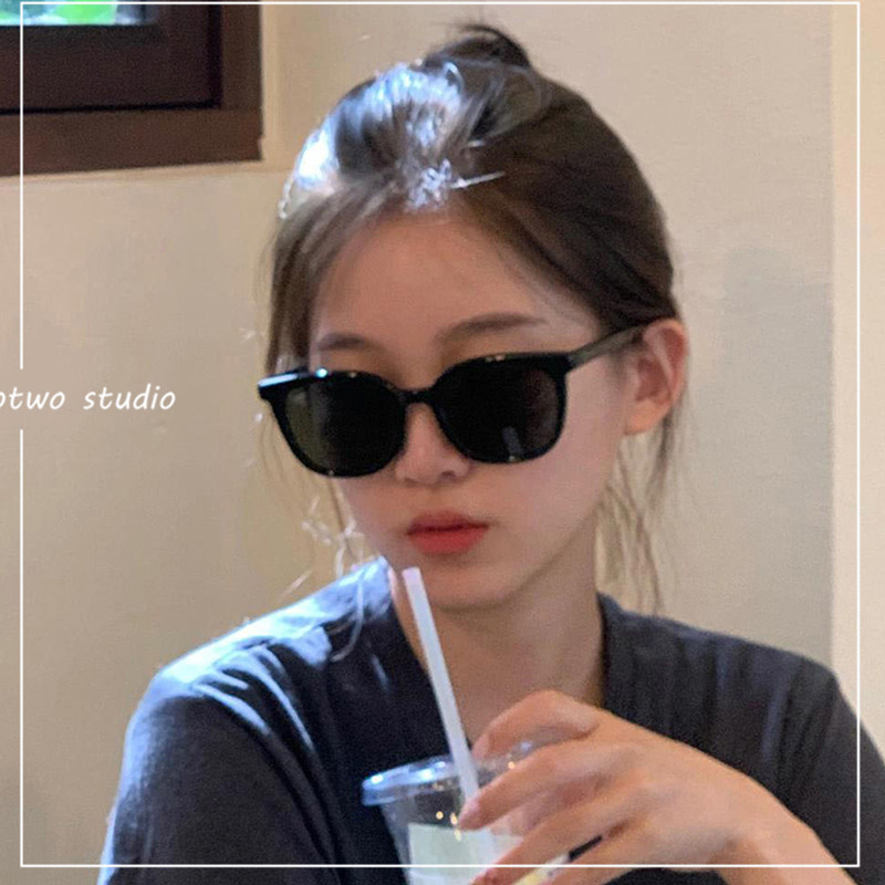 偏光方形复古女黑框太阳眼镜