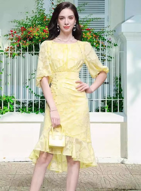 夏季新款气质鹅黄色灯笼袖修身收腰显瘦鱼尾连衣裙长裙裙子女