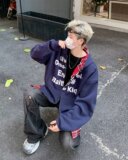 藏蓝色