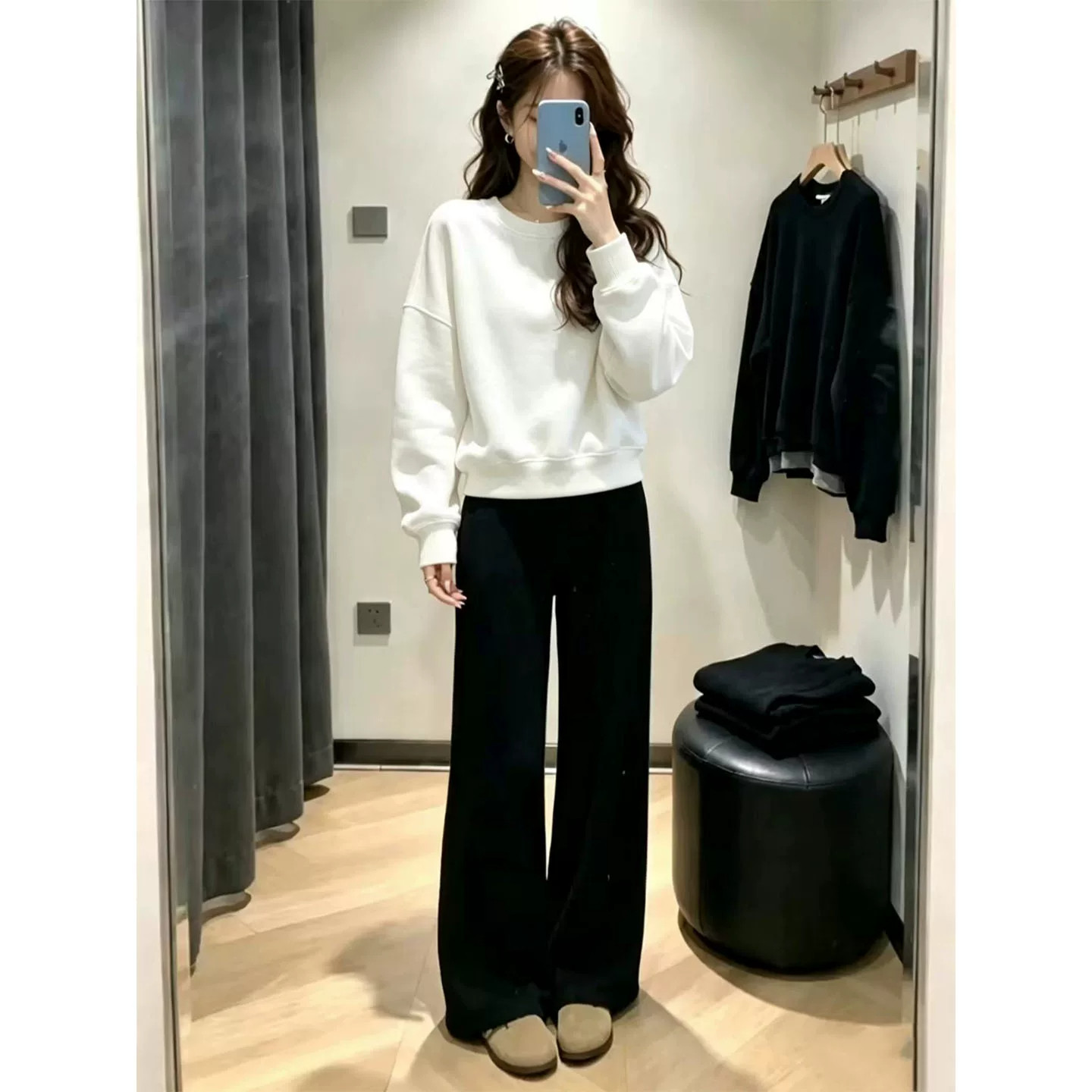 韩系短款白色圆领卫衣女2026新款加绒宽松长袖秋冬小个子百搭上衣