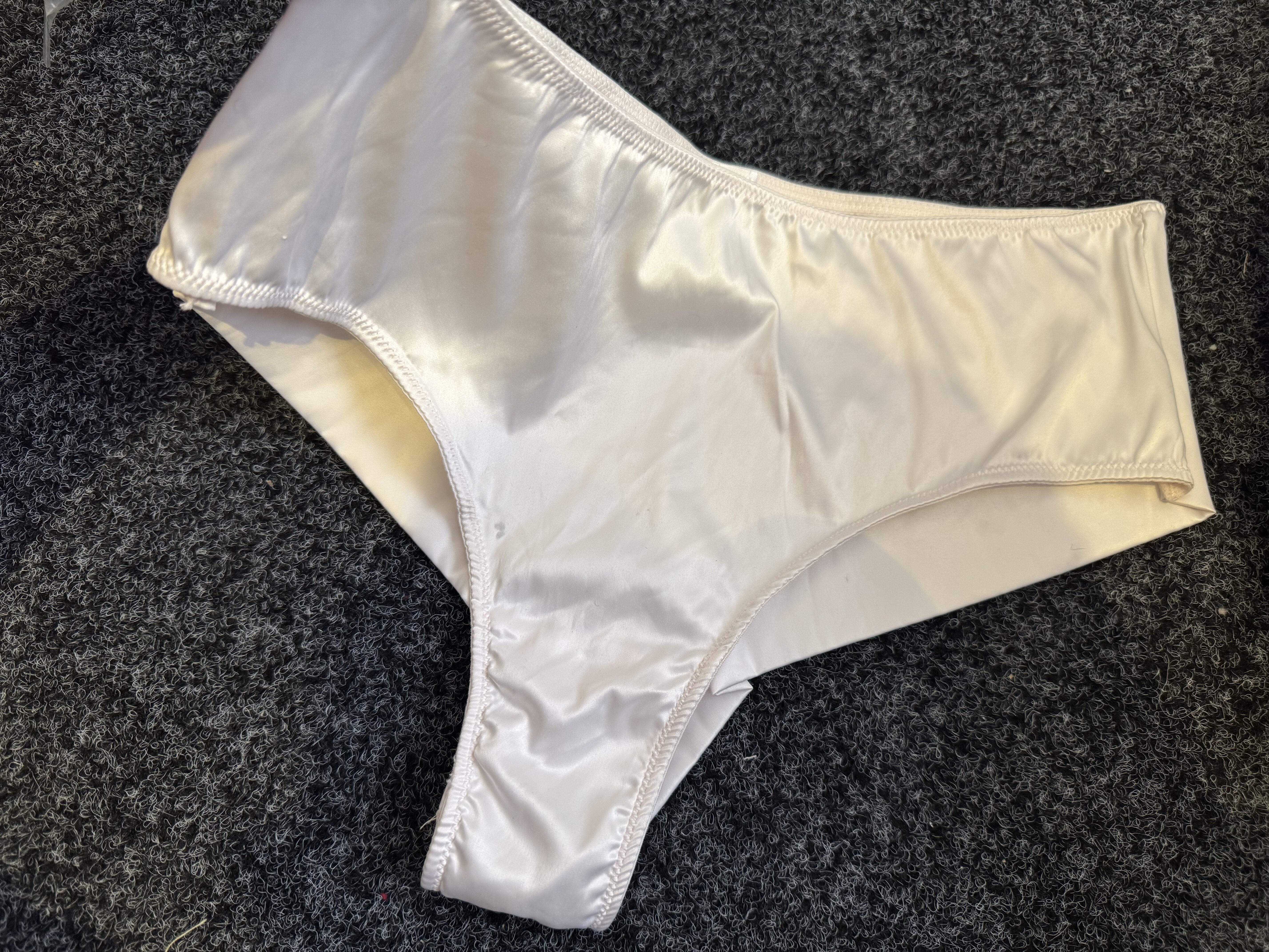 外 居家可外穿 性感内裤蜜桃气泡水粉色系珠光缎面95斤大码180斤,女士内衣/男士内衣/家居服,女三角裤,淘宝优惠券,粉丝福利购,淘宝优惠卷