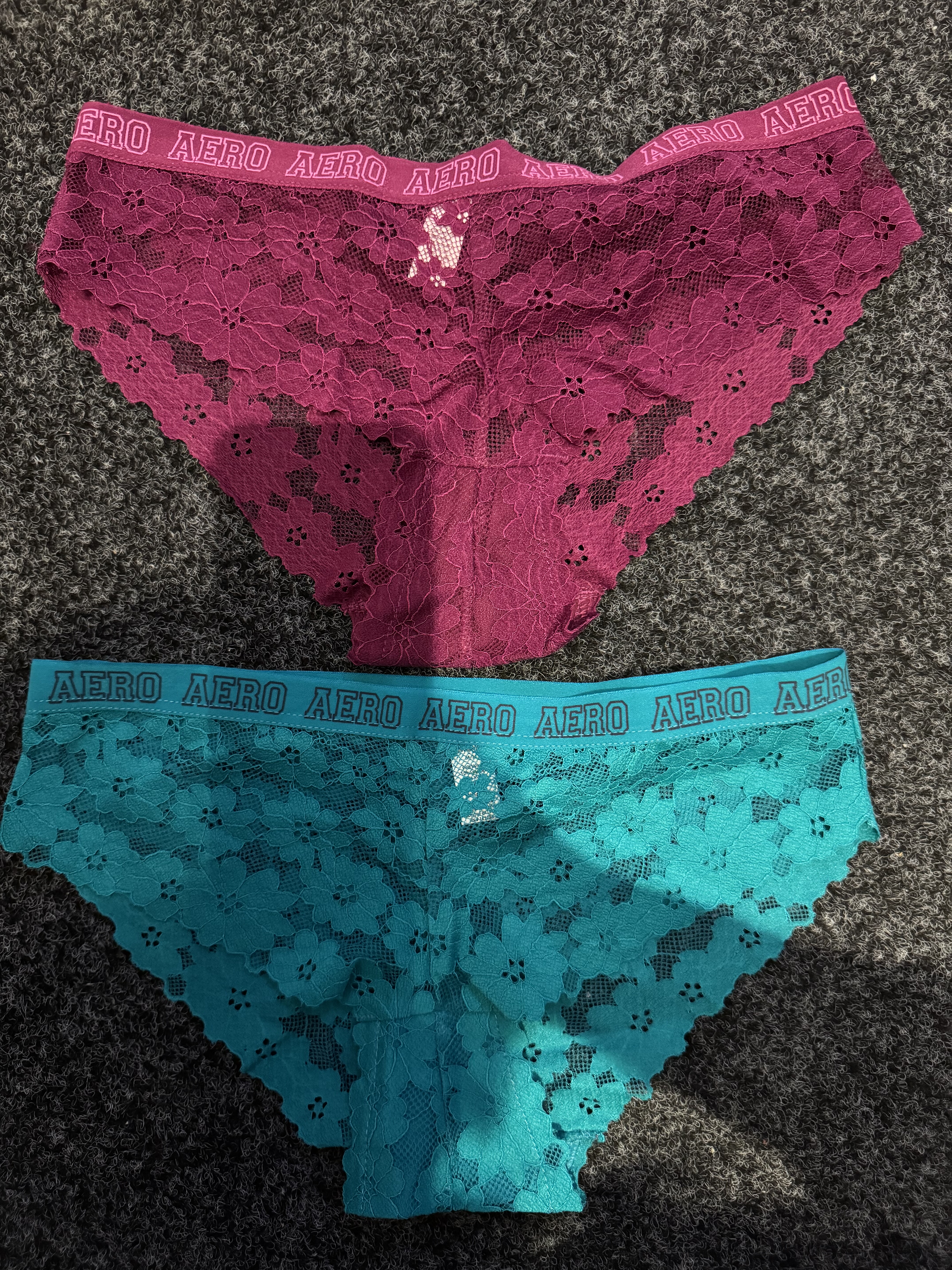 外 玫紫绿野花漾蕾丝字母logo半臀三角女士内裤 100-145斤,女士内衣/男士内衣/家居服,女三角裤,淘宝优惠券,粉丝福利购,淘宝优惠卷