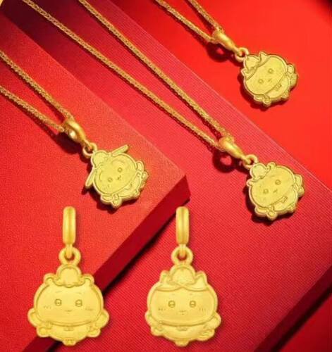 足金999乌莎奇精美吊坠黄金饼干小八吉伊挂绳3D硬金乌莎奇挂坠女