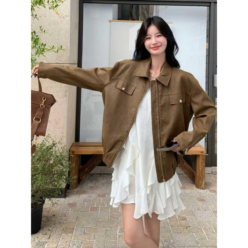 免洗亮面设计感翻领宽松休闲小个子洋气皮衣外套女帅气机车夹克潮