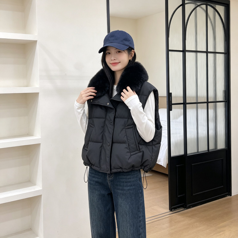 欧货大毛领无帽休闲宽松大码小个子短款无袖坎肩棉服马夹外套女潮