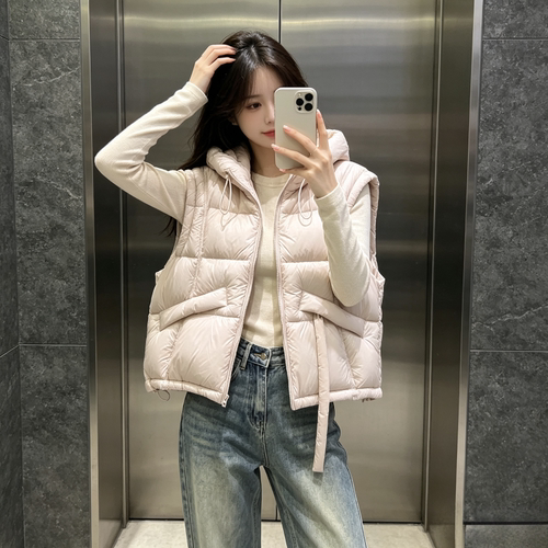秋冬设计感慵懒风连帽宽松大码小个子无袖坎肩棉服马夹外套女减龄
