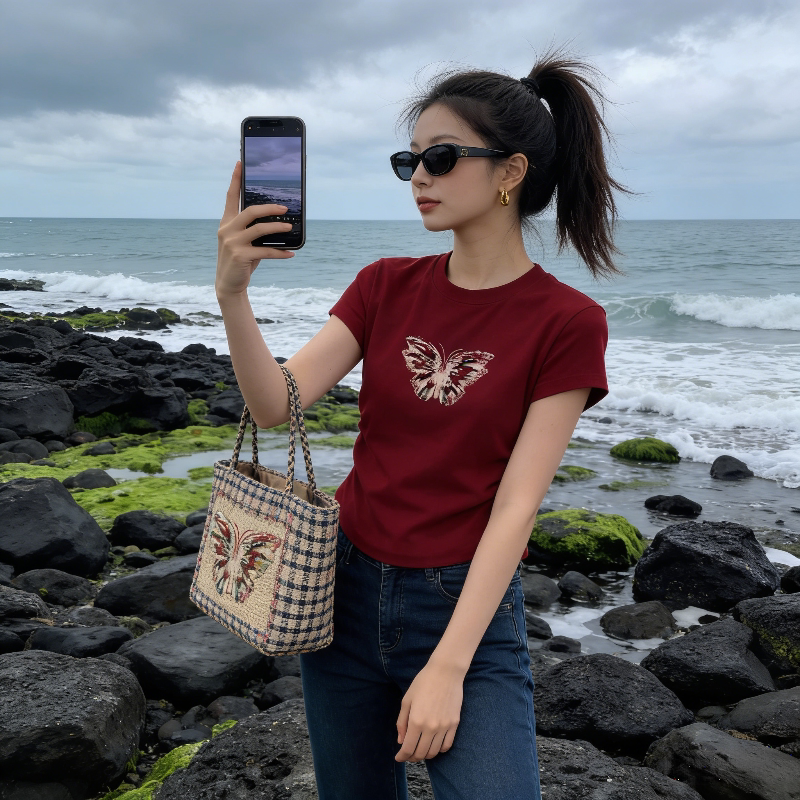 正肩短款设计感洋气小众修身显瘦小个子短款T恤女百搭抽褶上衣潮