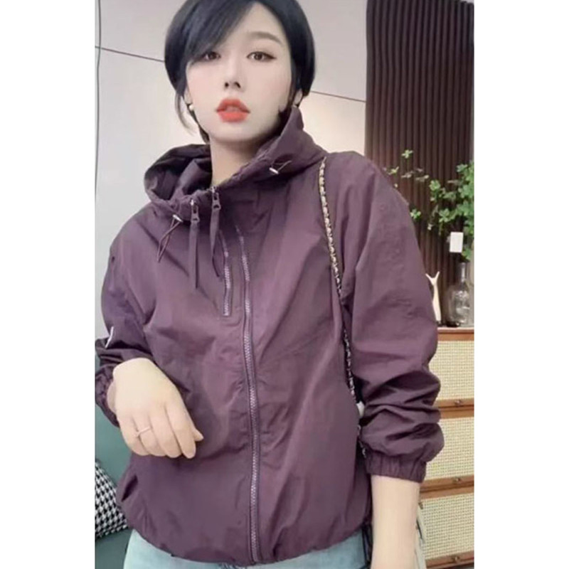 夏季慵懒风设计感宽松大码薄款冰丝透气防晒外套女空调罩衫洋气潮